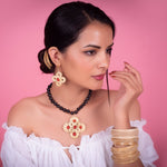 Load image into Gallery viewer, हार-01