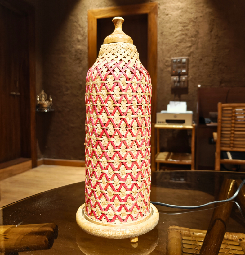 K Kandil Table Lamp