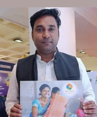 Shri. Lukesh Band - CEO